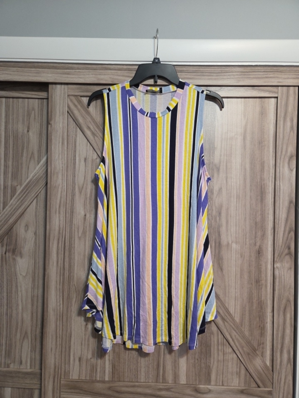 Lane Bryant Striped Sleeveless Swing Top in Yellow, Purple & Pink Size 18/20